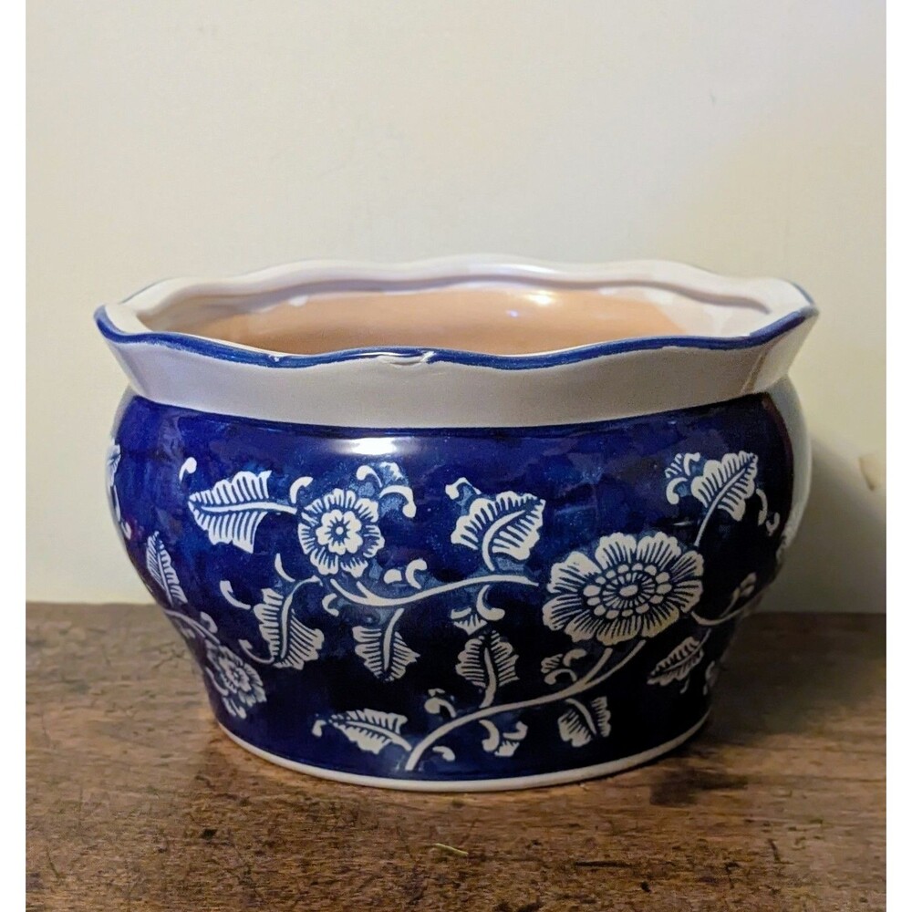 Blue and White Chinoiserie Ceramic Planter Scalloped Floral Pot 10" x 6.25"